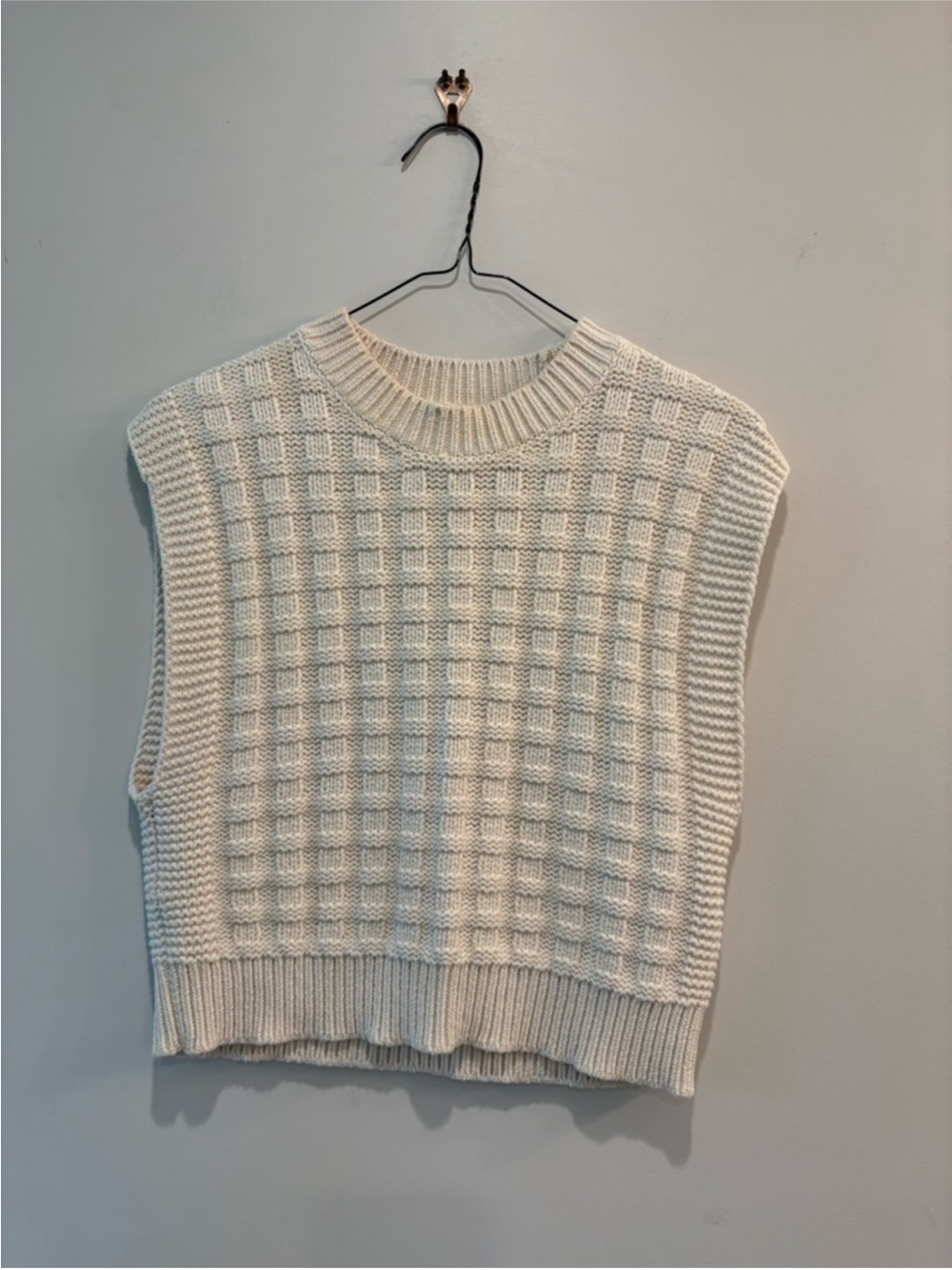 Madewell Checkered-Stitch Wedge Sweater Vest - Picture 4 of 9
